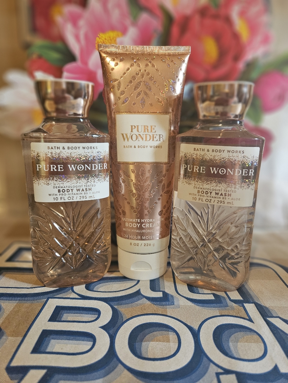 NWT Bath & Body Works Pure Wonder 3-piece Set - Gold and White